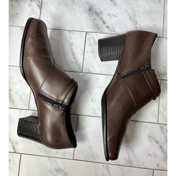 Covington Loafers Womens Shoes Sz 9.5 Brown Leather Block Heel Y2K Retro Regency - Picture 2 of 12